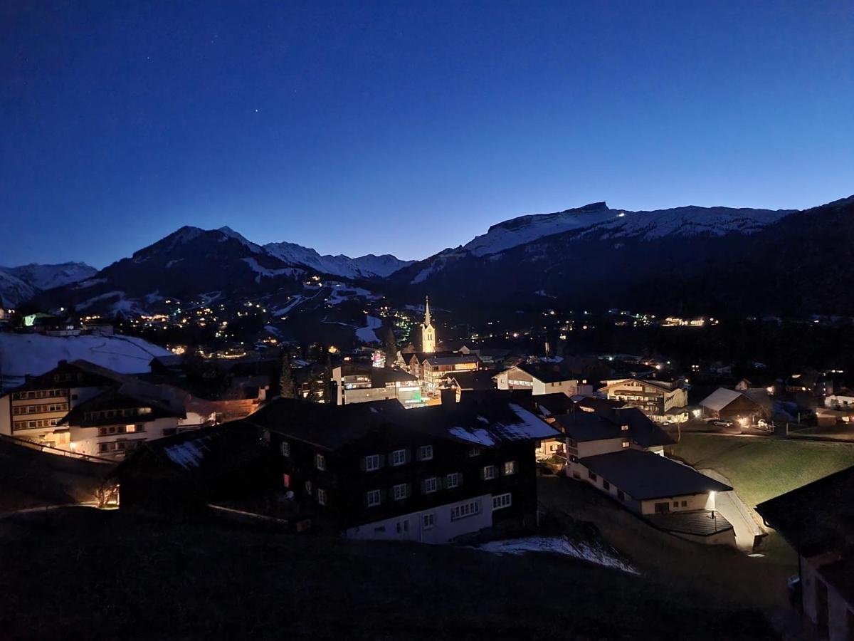 Gaestehaus Alpina Riezlern Exteriér fotografie