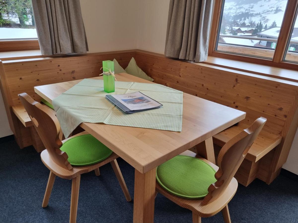 Gaestehaus Alpina Riezlern Exteriér fotografie