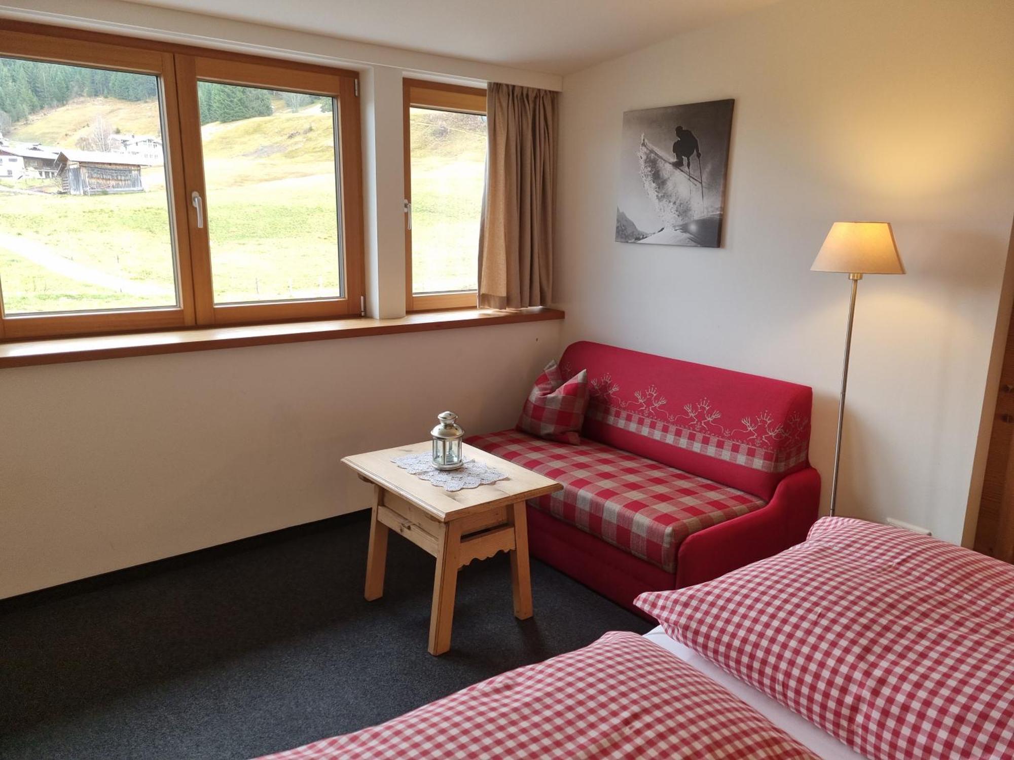 Gaestehaus Alpina Riezlern Pokoj fotografie